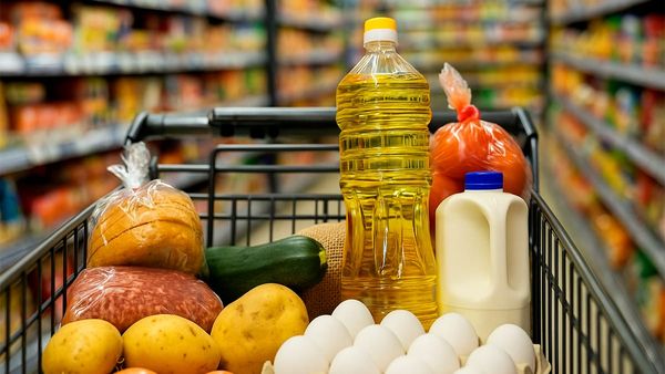 “No hay plata que alcance”: Alza de precios en supermercados golpea fuerte a los chilenos