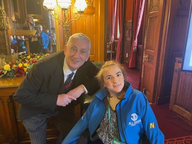 Excellent Ellise, 22, wows Mr Speaker during her UK optimism tour (watch video)