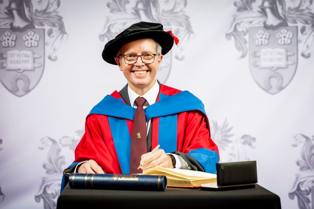 GP’s Devotion to the Health of Homeless People is Recognised with University of Leicester Award