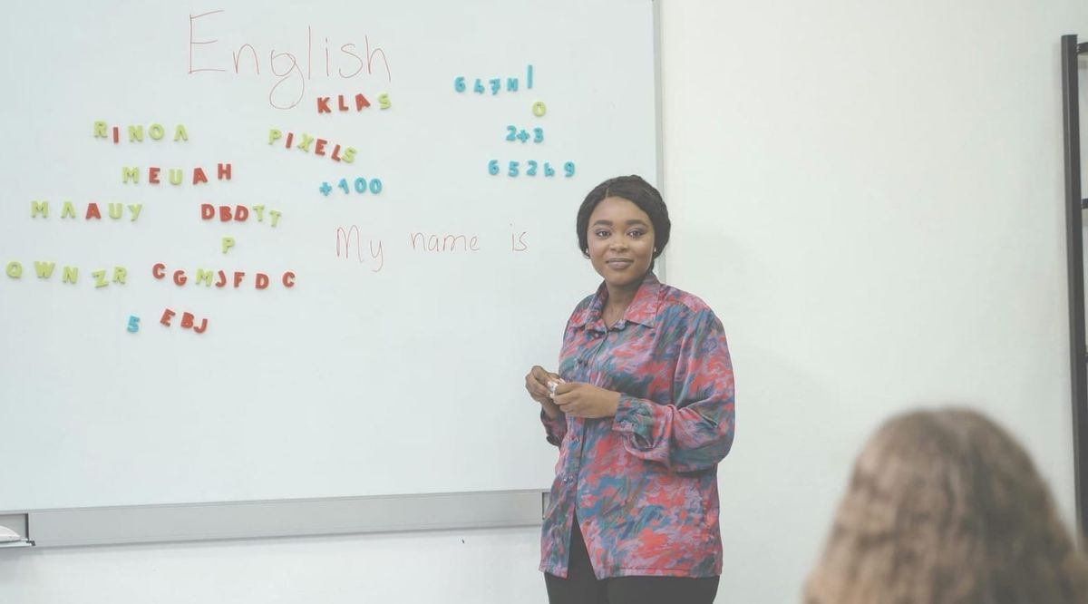 New Research Shows Guessing Helps People Learn Languages Faster