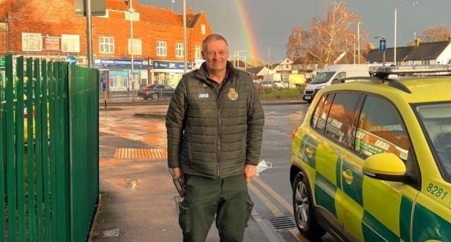 Paramedic Retires After 39 Years Reunited With Woman Whose Life He Saved