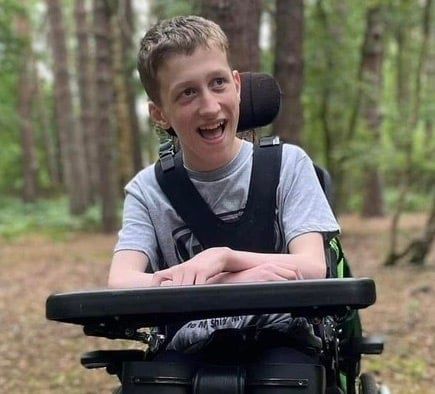 Operation Super Ben! (By Ellise, Jill Dando News, Disabilities Correspondent)