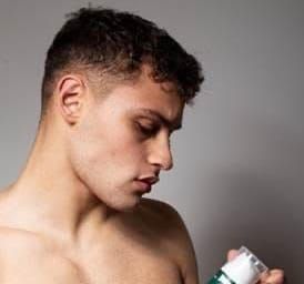 Melanoma UK and dussl Team Up to Promote Skin Cancer Prevention Among Younger Audiences