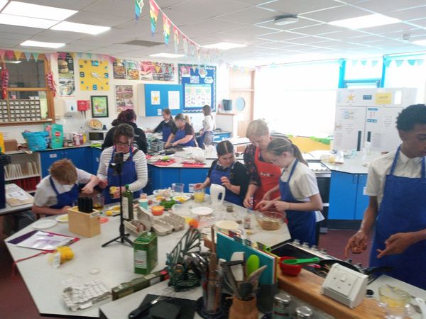 Students Celebrate Culinary Creations in Their Final Session of Crunch (By Oliver, 14)