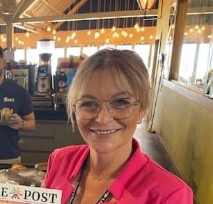 Having a Bad Day? Try the Therapeutic Power of Gardening