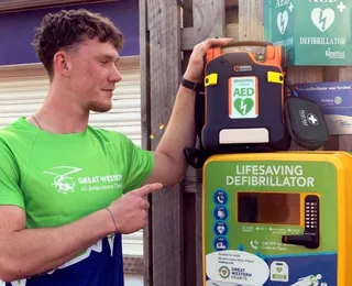 Groundbreaking Partnership to Advance Defibrillator Education in Weston-super-Mare