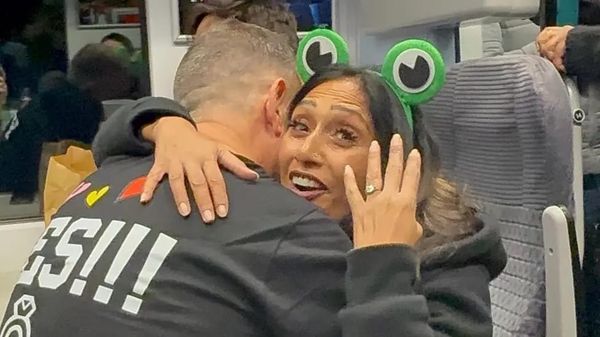 Love on the Late Train: Couple Get Engaged Where They First Met