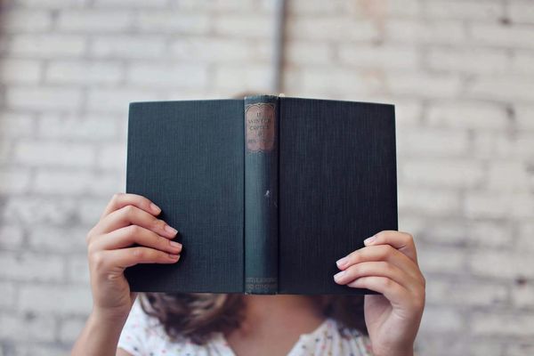 Love a Good Book? It Could Add Years to Your Brain