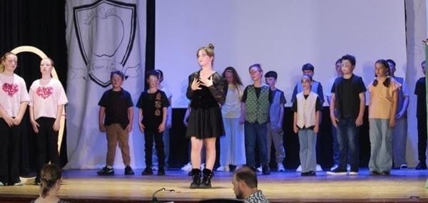 Ackworth School Pupils Shine as They Prepare for Snow White Production