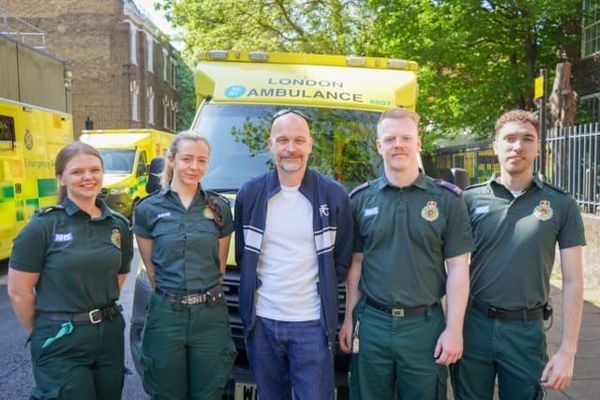 Off-Duty Paramedics Save Commuter After He Collapses at Tube Station