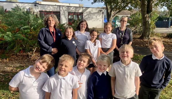 Berrow Primary pupils become young reporters with new Good News Room sponsored by brilliant local firm