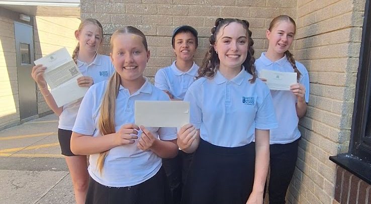 Students Receive Letter of a Lifetime from MP Dan Aldridge