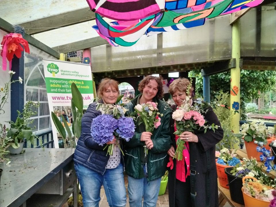 From Celebration to Support: How Leftover Flowers Are Changing Lives
