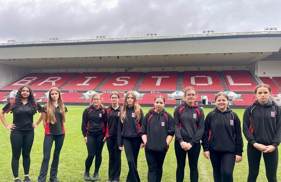 King Alfred School Students Train with Bristol Bears at Ashton Gate (By Gracie, 14)