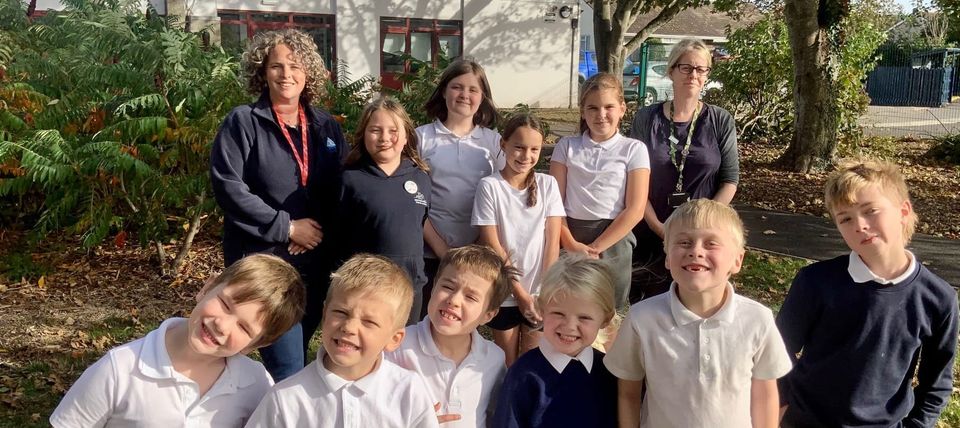 Berrow Primary pupils become young reporters with new Good News Room sponsored by brilliant local firm
