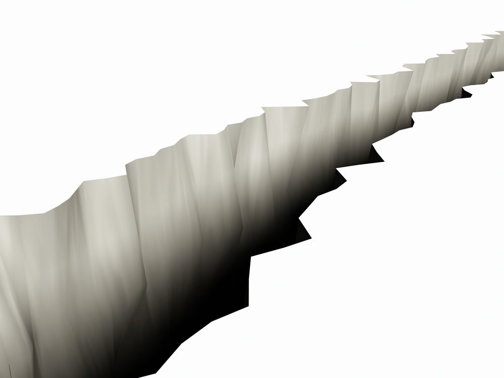 The Great Mortgage Divide: How Some are Bridging the Insured-Uninsured Rate Gap