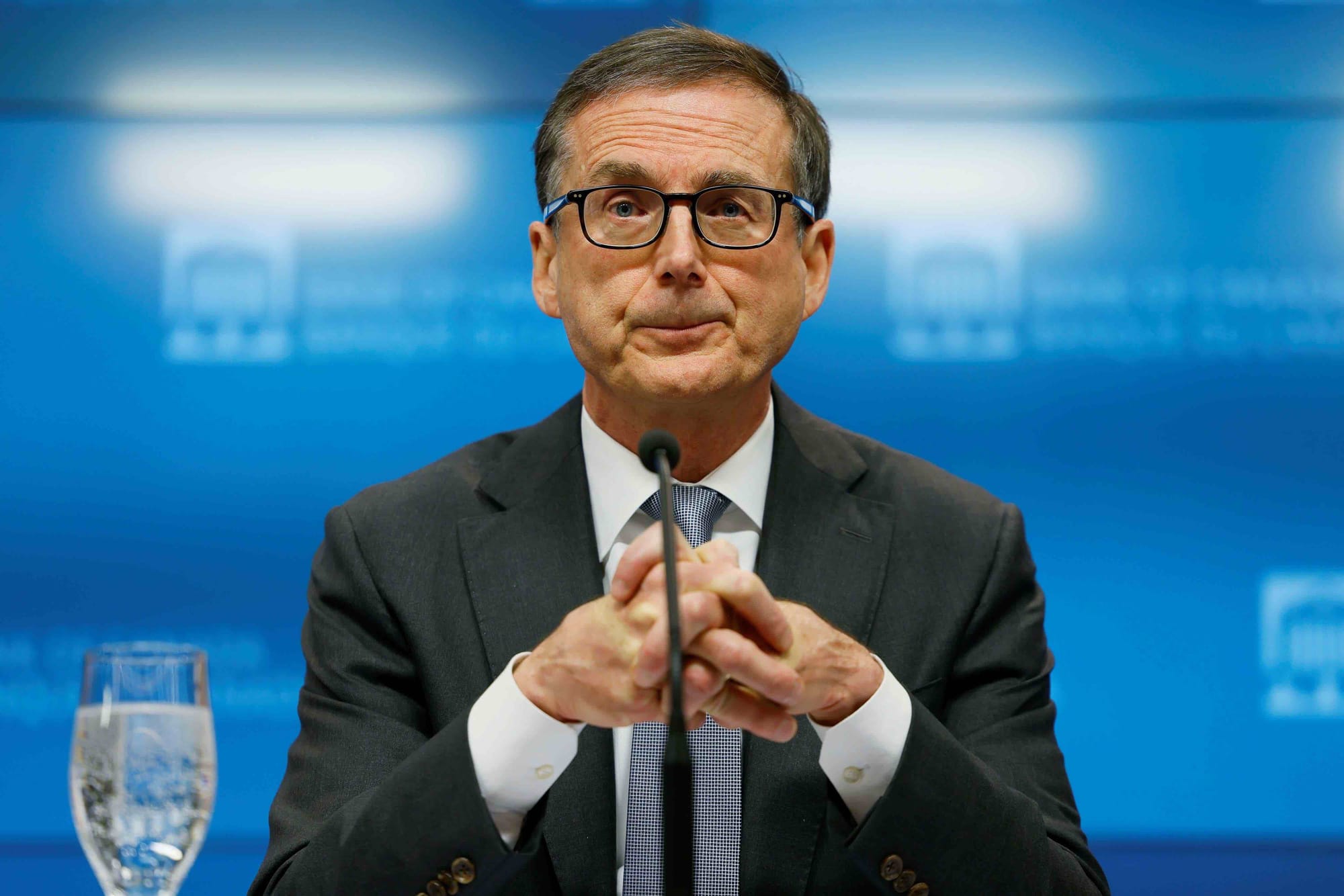 The Macklem Effect: From 'Too Soon' to 'Stay Tuned' on Rate Cuts