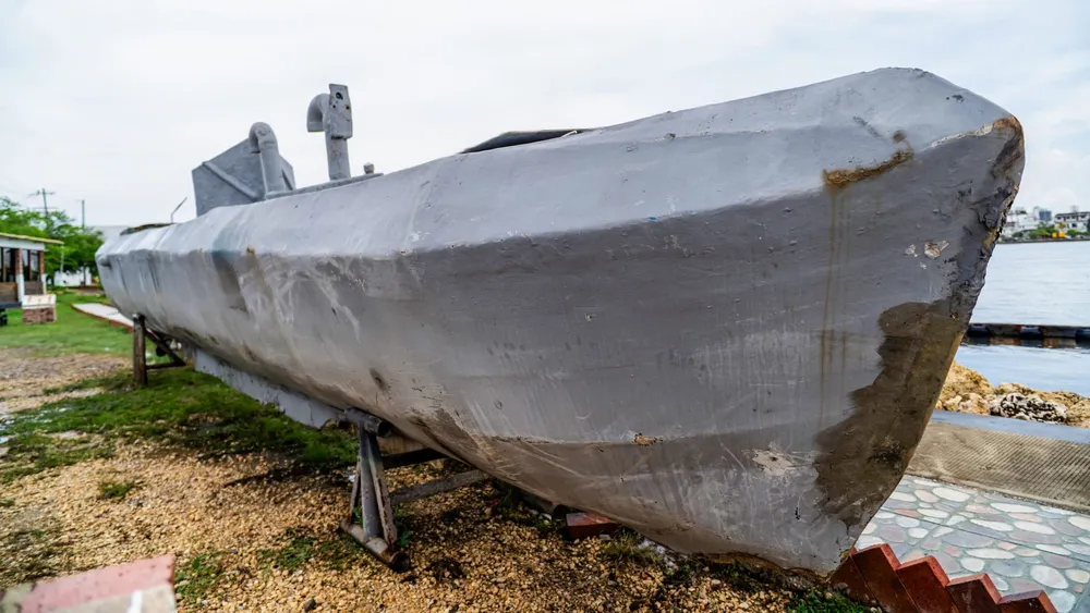 Brazen Weekender: Drone Narco Subs, the Pardon Market, and a French Spy's Second Life