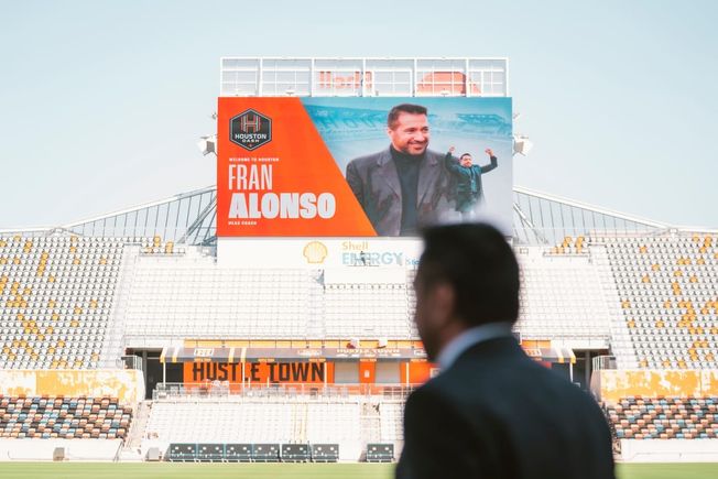Why Fran Alonso’s Houston Dash team is struggling: turnovers, personnel, and a huge tactical shift