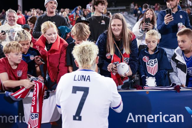 Ten Windows, No. 4: The USMNT’s crisis point has passed. Now we wait.