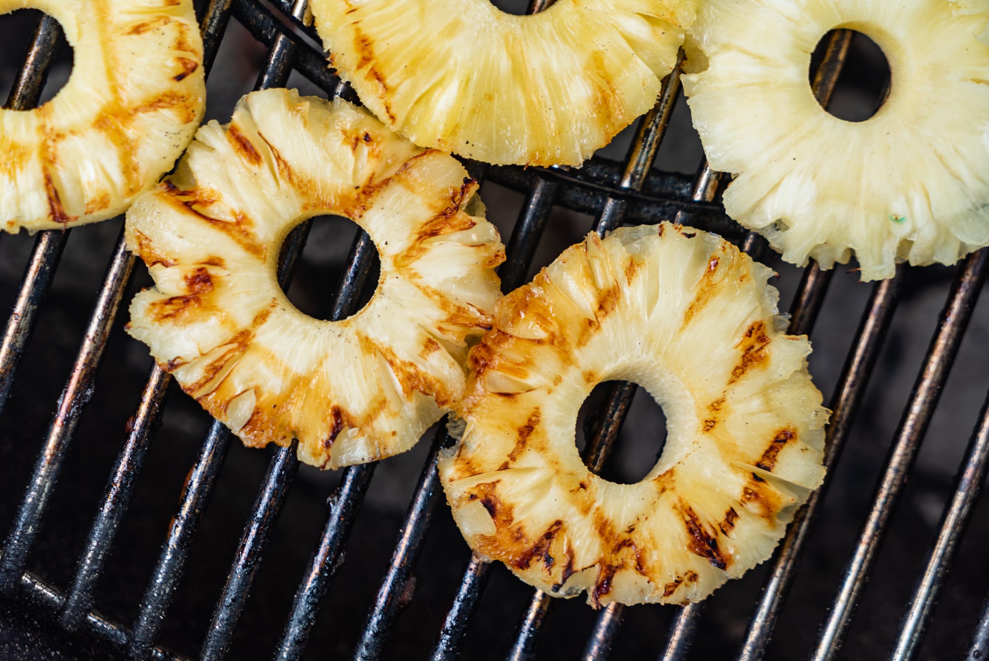 grilled pineapple chunks and pineapple juice for tacos chipotle chicken al pastor restaurant