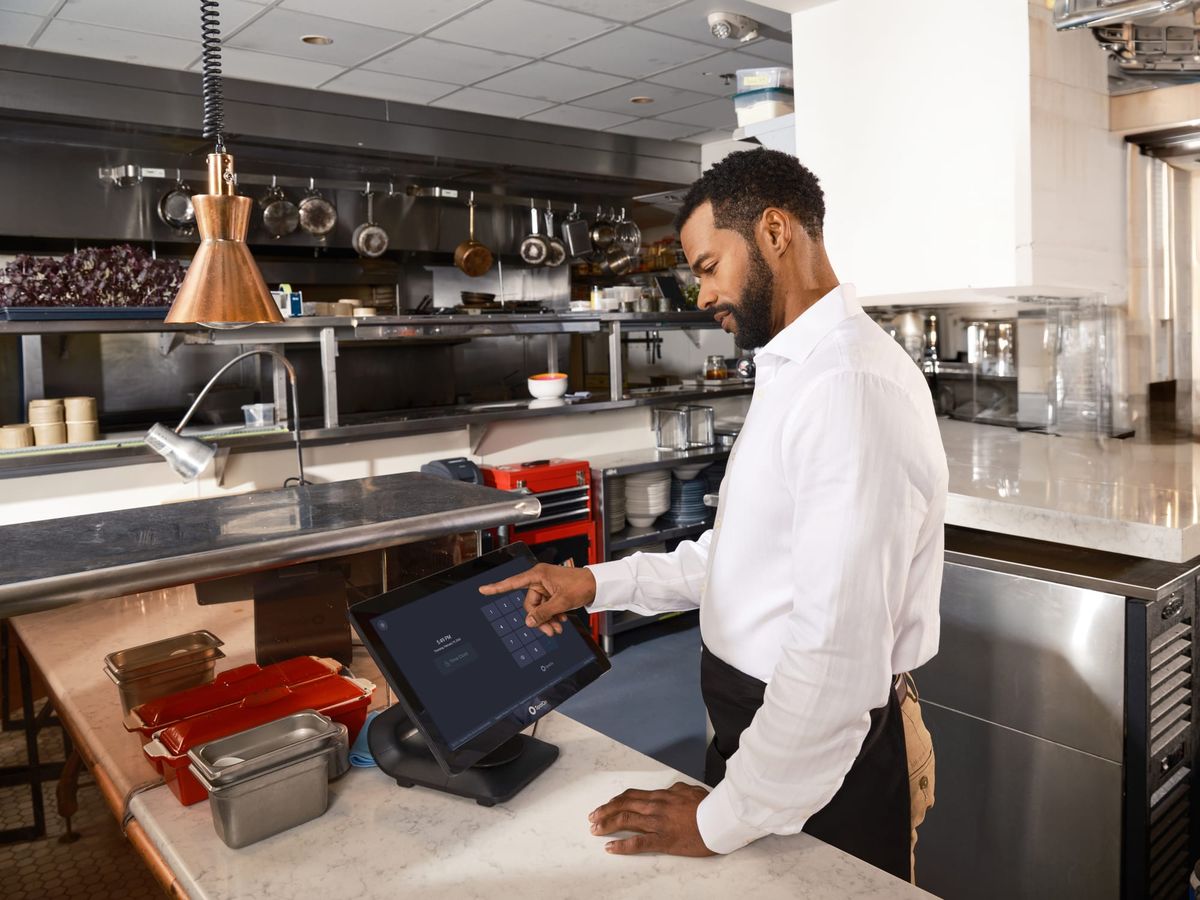 Best Way to Schedule Restaurant Staff: Use Sales Forecasting to Build More Profitable Schedules