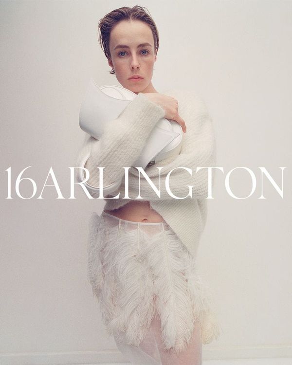 16ARLINGTON: Glamorous and Bold Fashion – Shop Signature Collections, Iconic Styles, and Must-Have Pieces