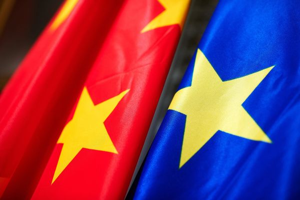 Perché l'Europa scivola a destra: la lettura di Ding Chun sulle pagine di Qiushi