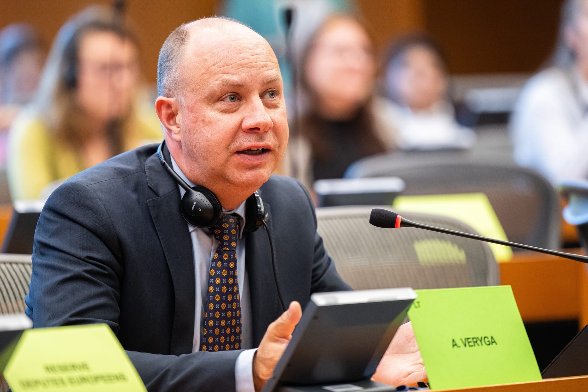 MEPs push for €5 billion for health emergencies