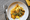 Le poulet chasse