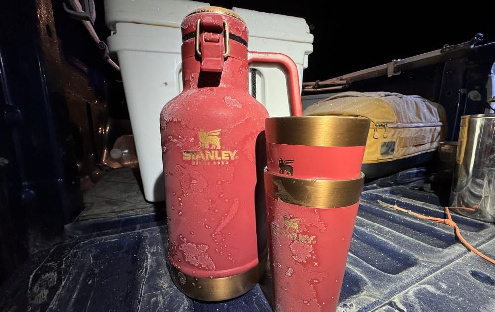 Gear Review: Classic Easy-Pour Growler 64oz By Stanley