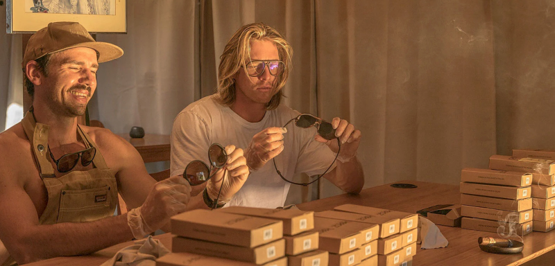 Interview with Ombraz Co-Founder: The Story Behind Armless Sunglasses