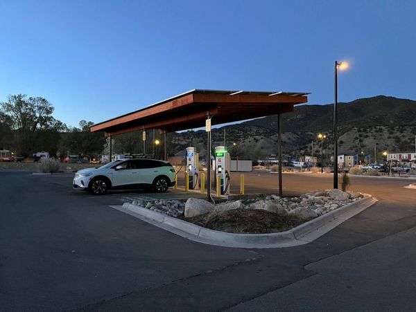 ID.4: Visiting different ski areas in Colorado