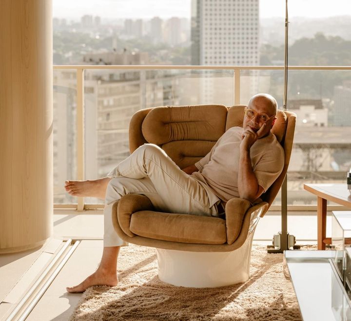 Arthur Casas + Simmons