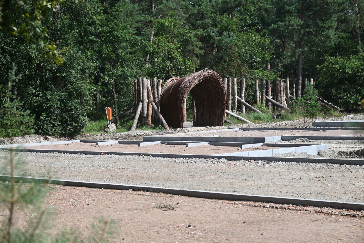 Ondertussen in de Albertlaan en aan House of Nature...