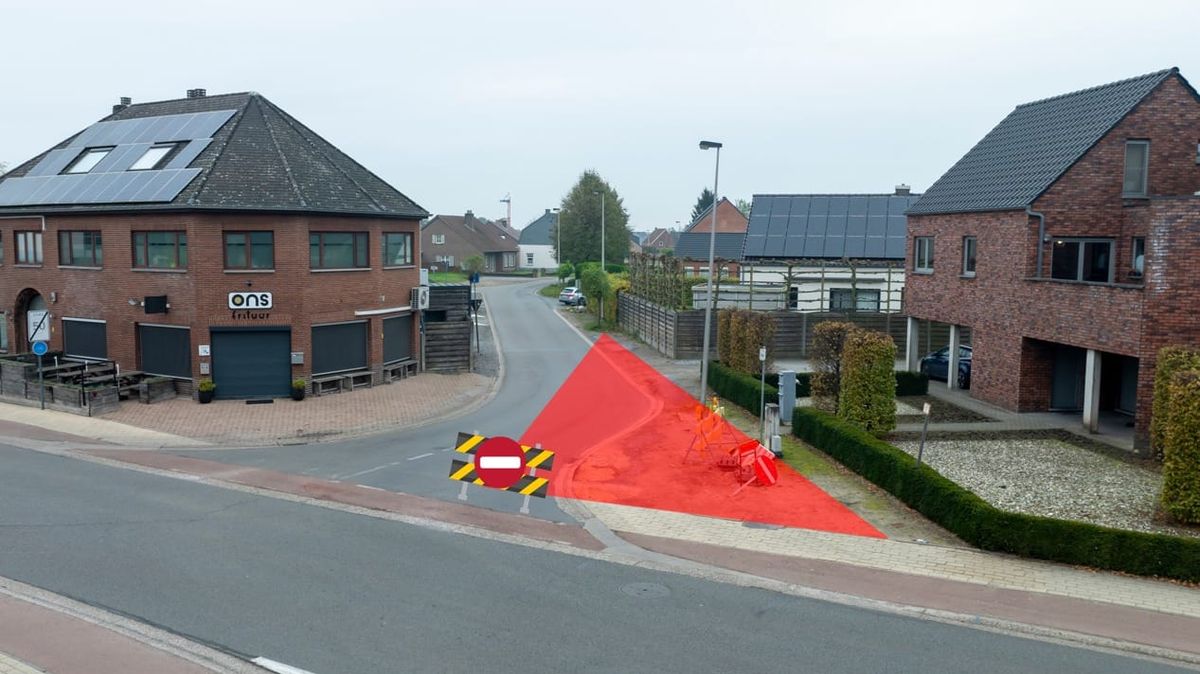 Werken aan kruispunt Driehoek - Lutlommel