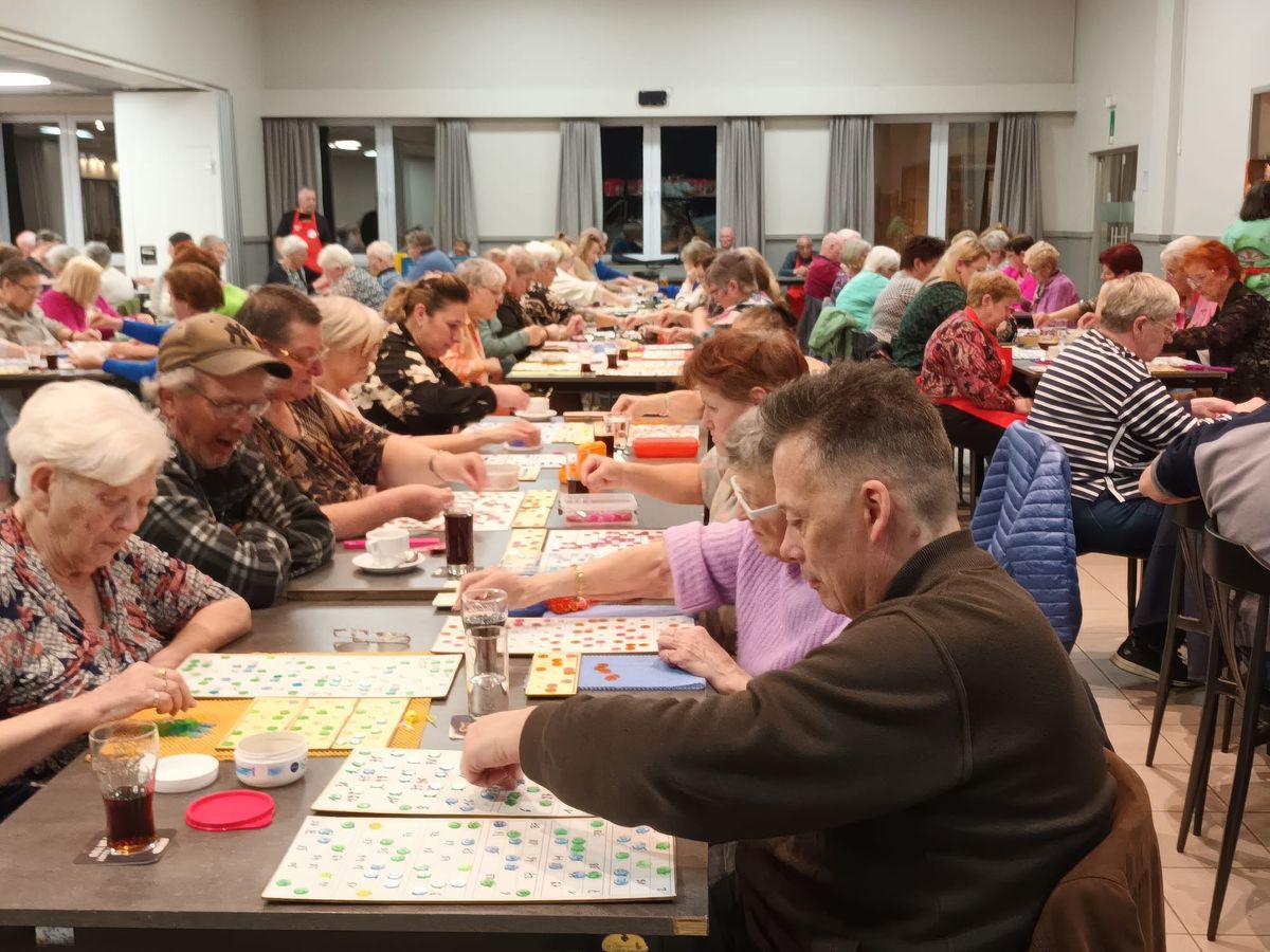 Gezellige kienavond bij S-Plus