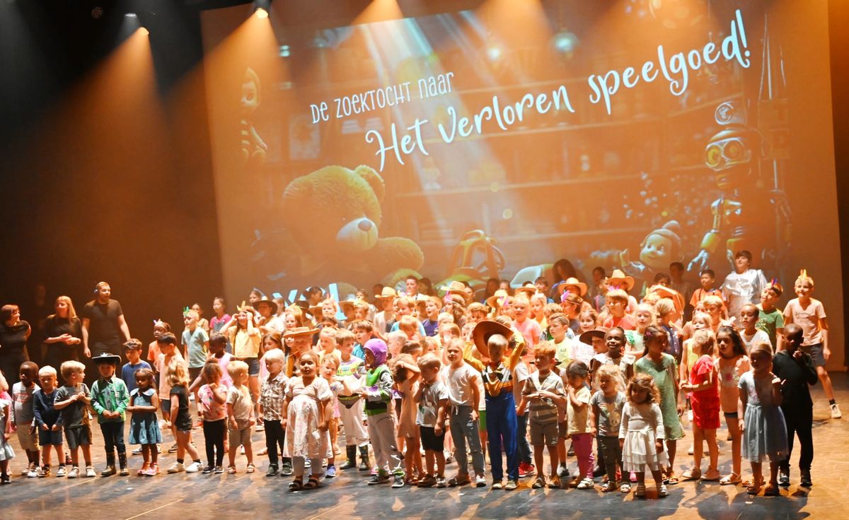 Musical 'De zoektocht naar het verloren speelgoed' bij XCL Stapsgewijs