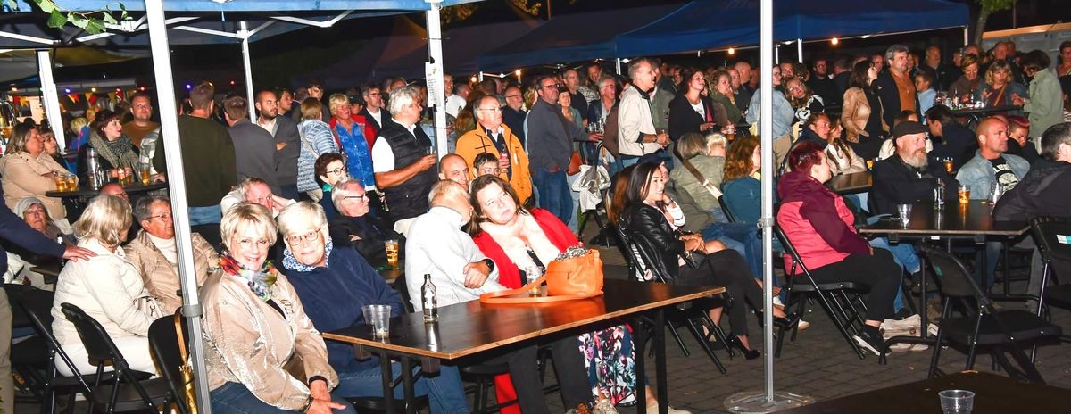 Festivalletje op Heide-Heuvel