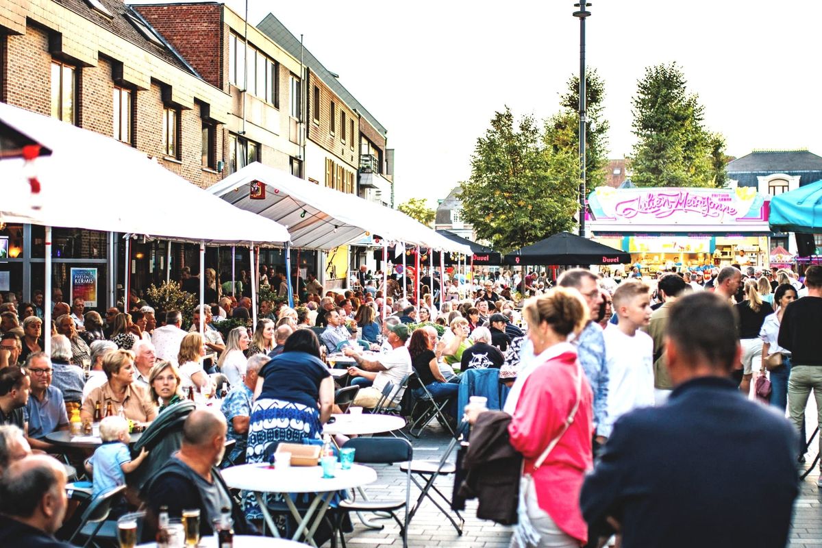 Donderdag... laatste kermisdag