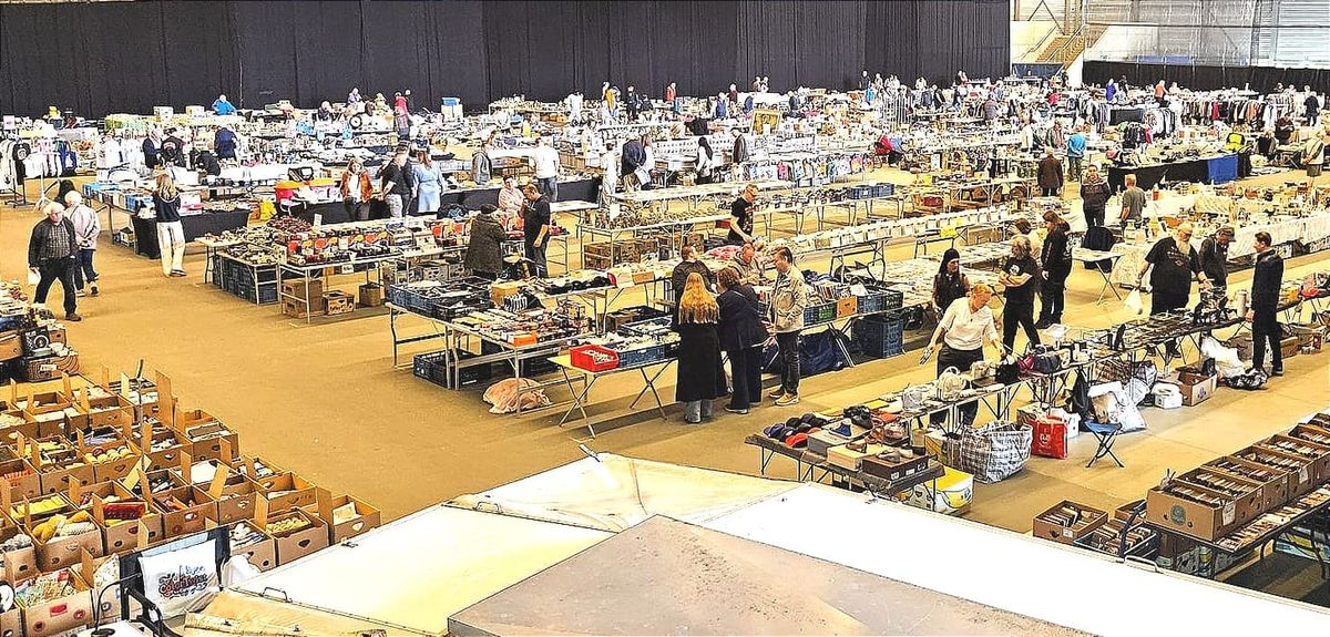 Brocante rommelbeurs heeft last van te goed weer...