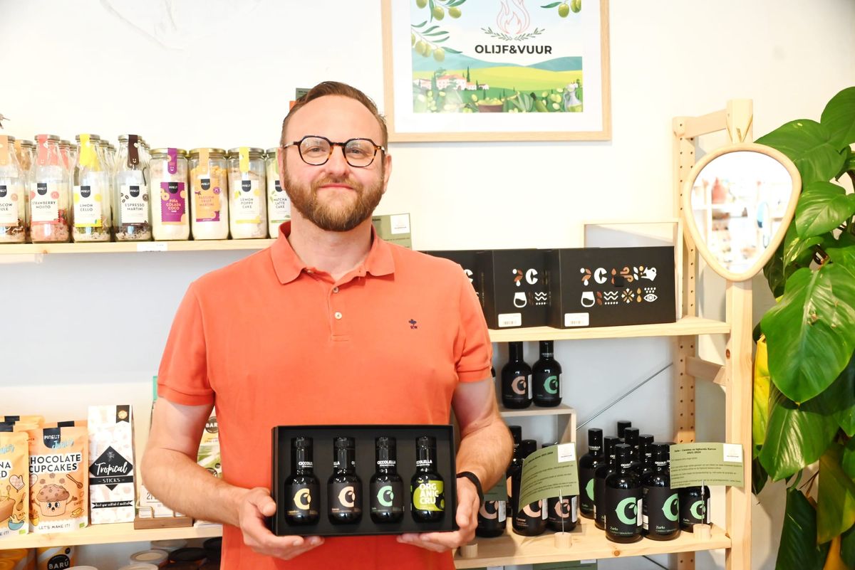 Dirk presenteert: 'Olijf & vuur'