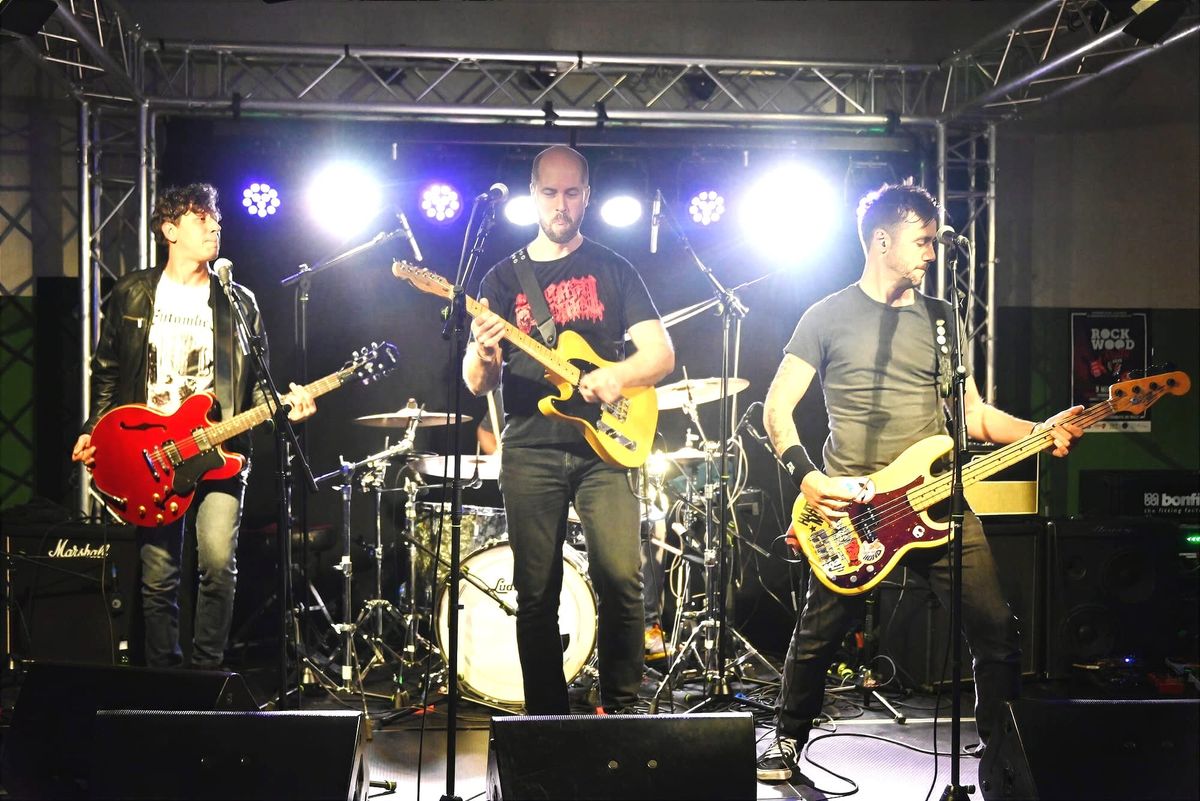 'Johnny van Riems' wint Rockwood Rally en opent dus Rockwood