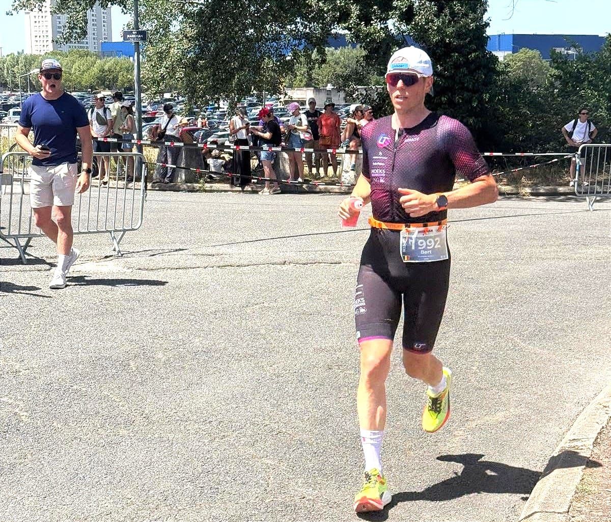 Lommelaar Bert Theunissen beëindigt eerste Iron Man
