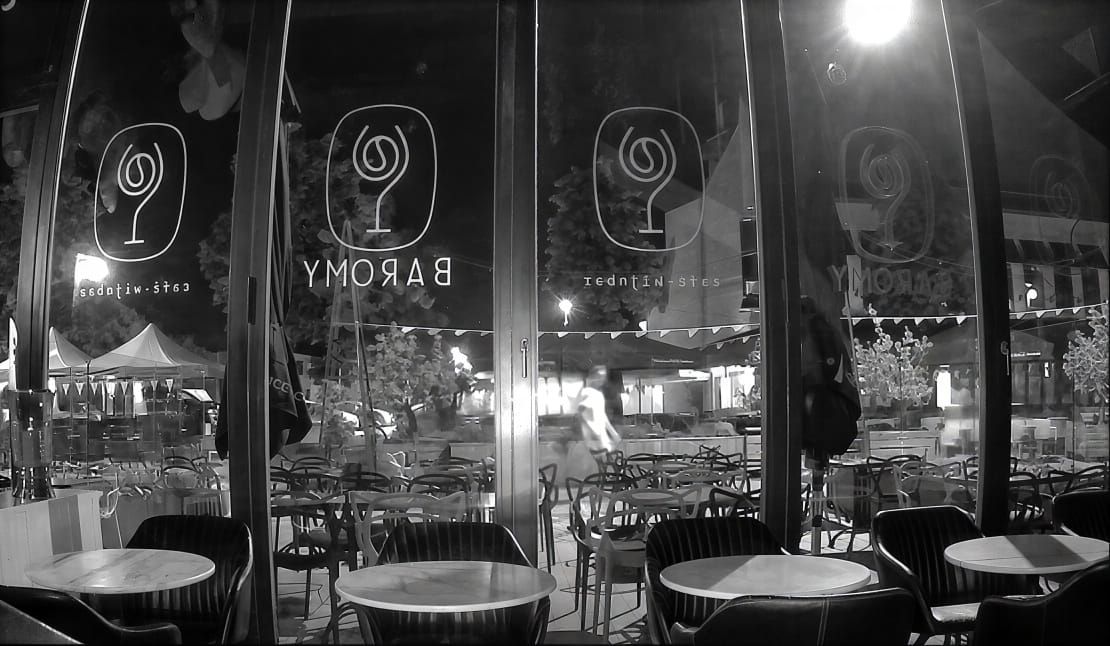 Diefstal van terrasstoel bij wijnbar Baromy