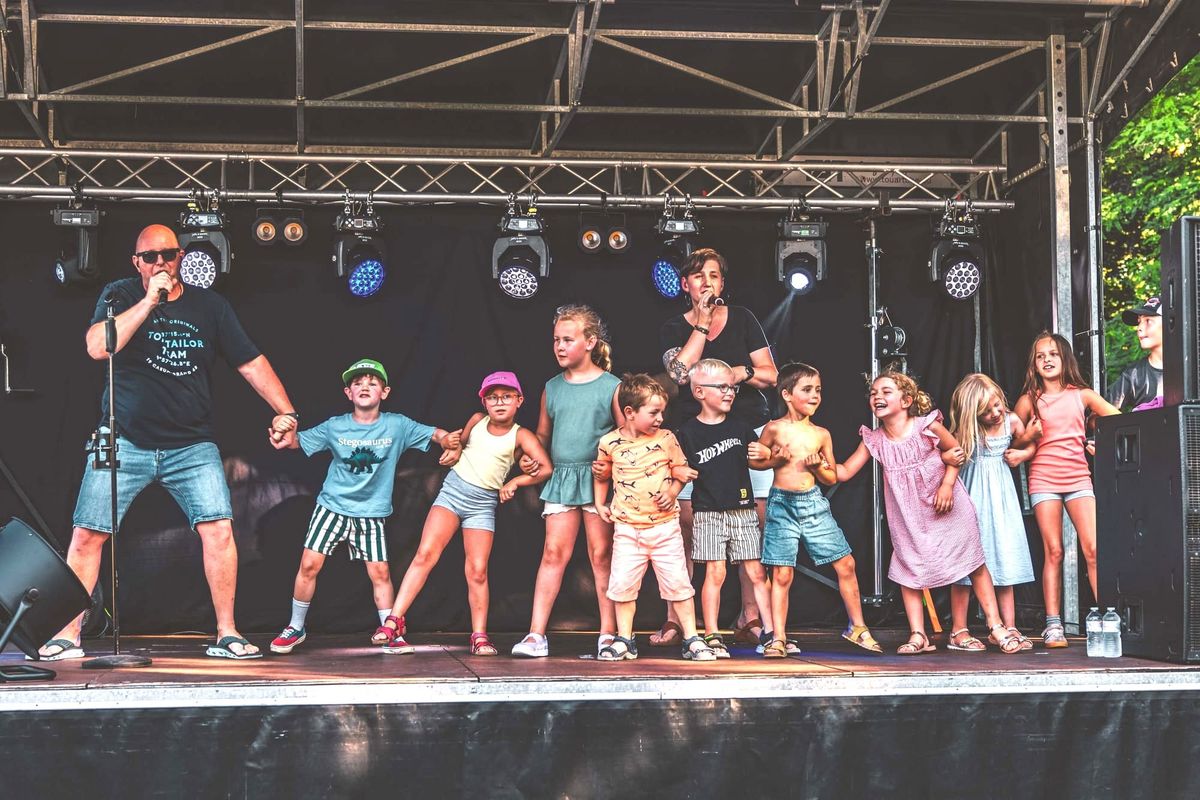 Geweldige Kerkhoven kermis afgesloten met 'Goet faut' party