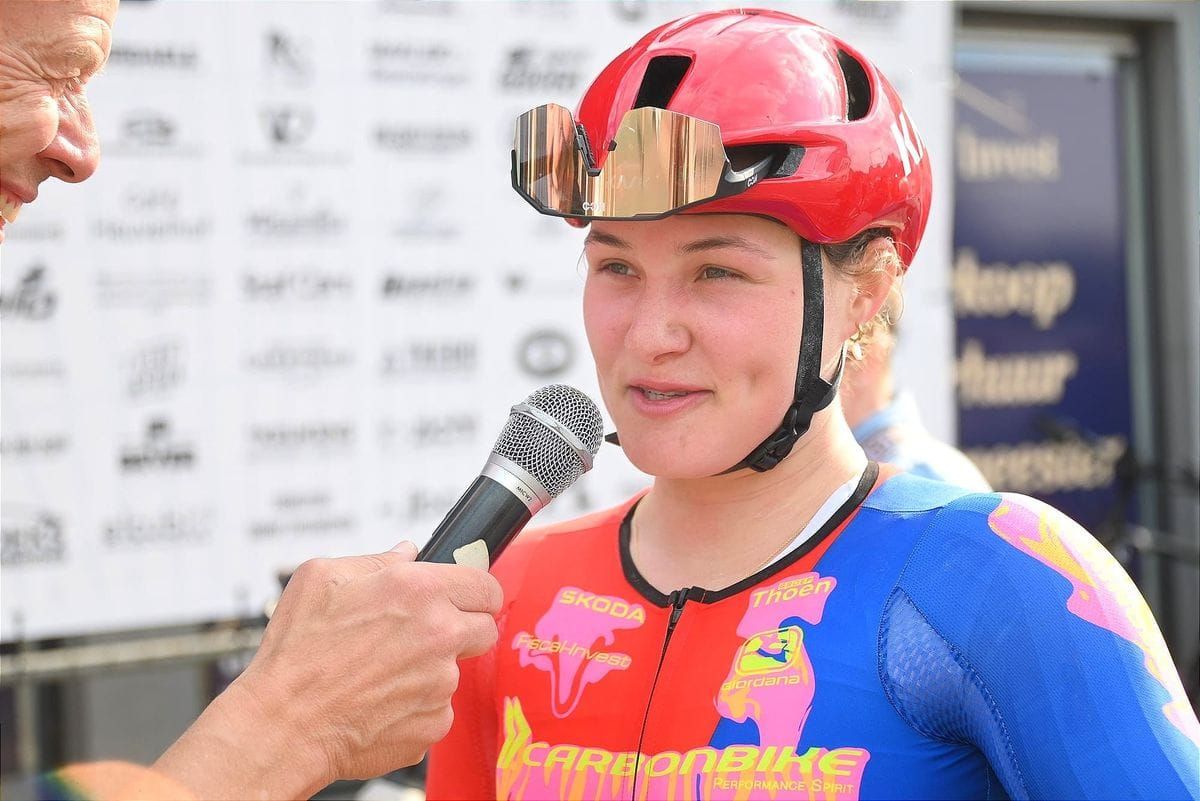 Dina Scavone wint in Deinze