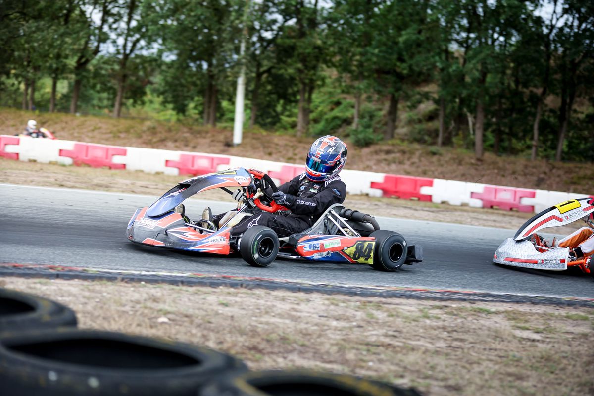Elias Hoeks kent veel pech op circuit park Berghem
