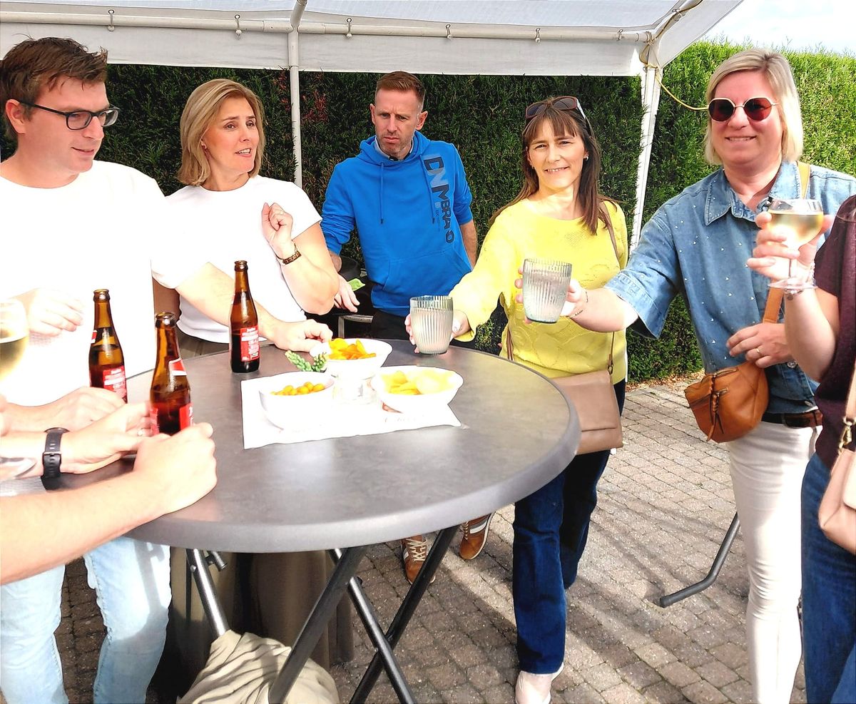 Buurtfeest in de Kikkerstraat