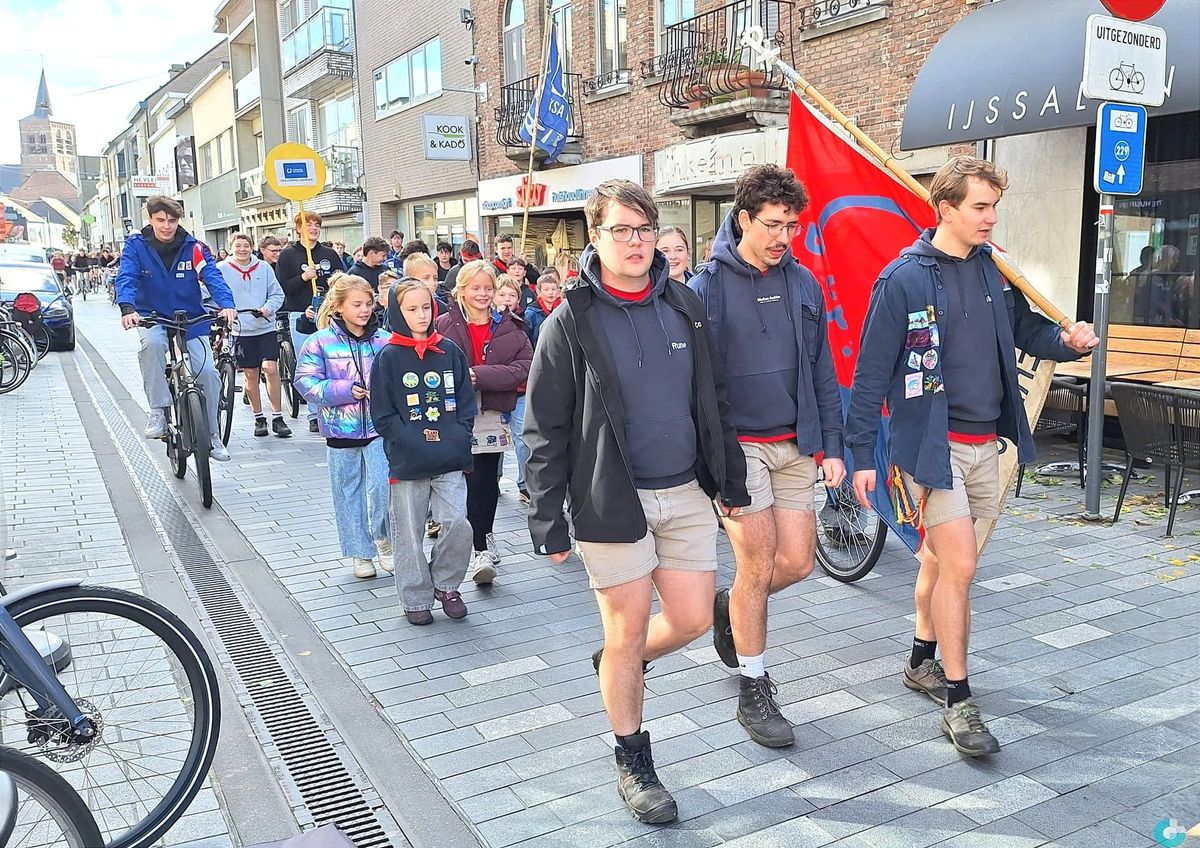 Optocht jeugdbewegingen
